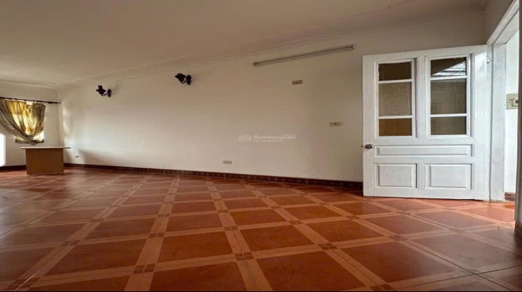 CHO THUÊ LÀM HOMESTAY PHỐ HỒNG HÀ, 5 TẦNG, 50M2, 5 PN, 22 TRIỆU (CTL)